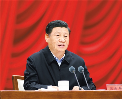 10月10日，2020年秋季學(xué)期中央黨校（國家行政學(xué)院）中青年干部培訓(xùn)班在中央黨校開班。中共中央總書記、國家主席、中央軍委主席習(xí)近平在開班式上發(fā)表重要講話。新華社記者 鞠鵬 攝