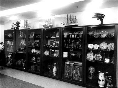 高校領(lǐng)導(dǎo)層違紀(jì)地震后什么樣？