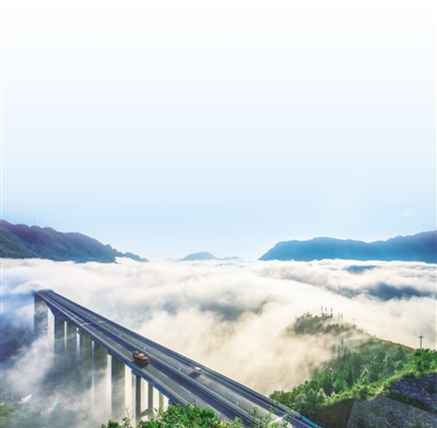 推動(dòng)全球經(jīng)濟(jì)可持續(xù)發(fā)展的中國(guó)方案，體現(xiàn)了完善全球治理體系、促進(jìn)世界和平發(fā)展的中國(guó)擔(dān)當(dāng)