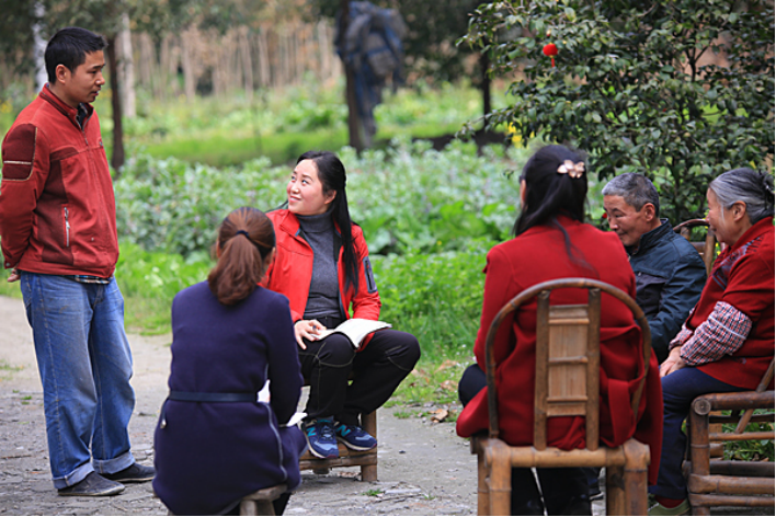 真情排解百姓憂