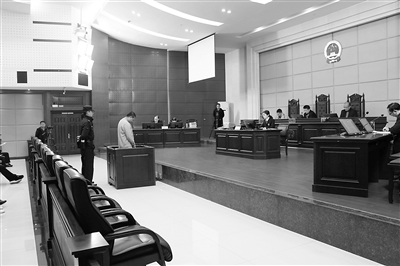 圖為2019年4月3日，楊斌彬案在重慶市大足區(qū)人民法院公開開庭審理。王廷志 攝