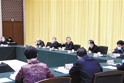 12月30日，中共中央政治局常委、中央巡視工作領(lǐng)導(dǎo)小組組長趙樂際到交通運(yùn)輸部調(diào)研并召開座談會(huì)。新華社記者 饒愛民 攝